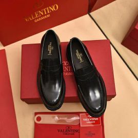 Picture of Valentino Shoes Men _SKUfw134127138fw